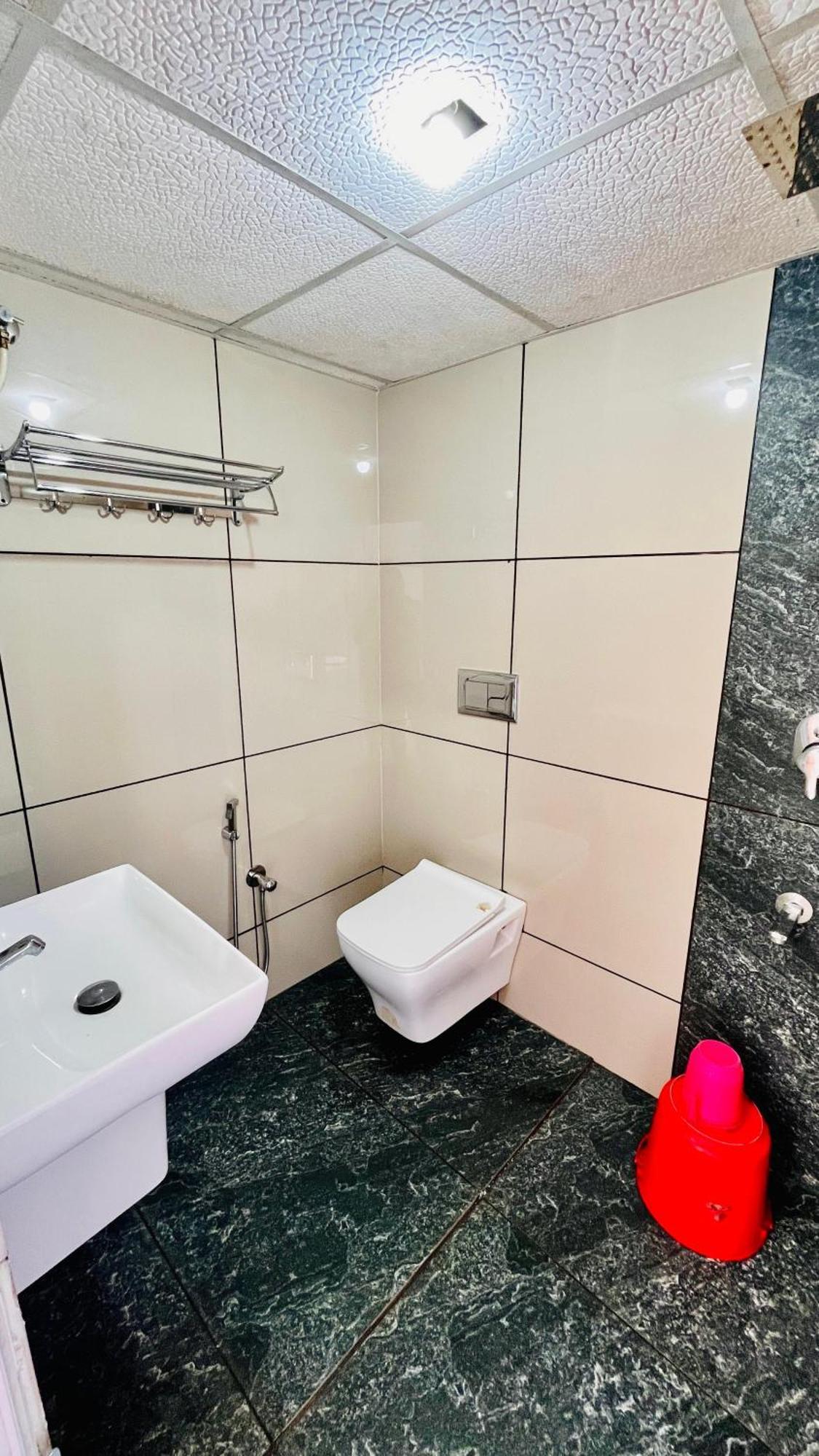 Elenji Vitara Resort Munnar Eksteriør billede
